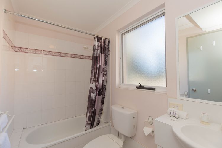 Cascades – 13/3 Kurrajong Street