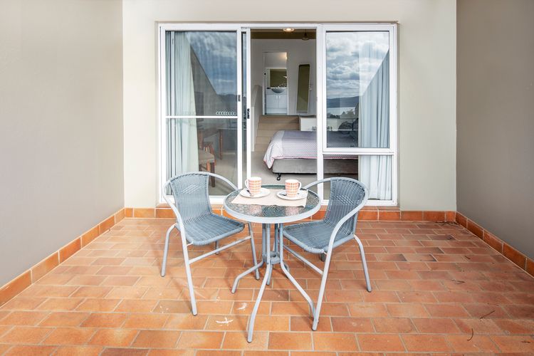 Cascades – 18/3 Kurrajong Street