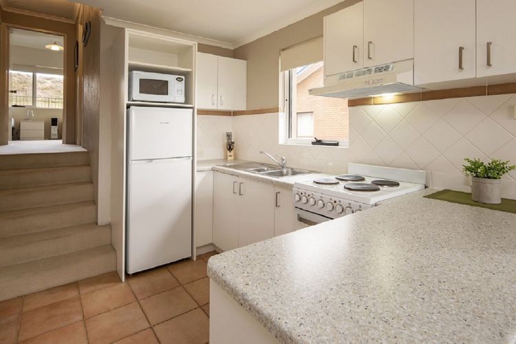 Cascades – 18/3 Kurrajong Street