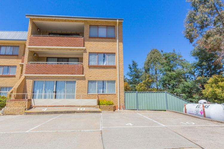 Central Park – 10/1 Snowy River Avenue