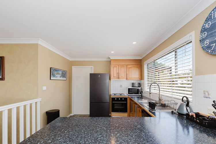 Chalet De Neige – 2/9 Jillamatong Street