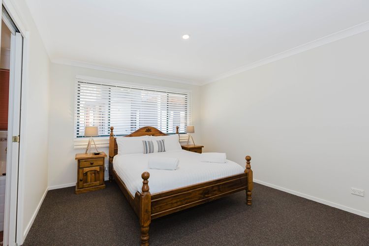 Chalet De Neige – 2/9 Jillamatong Street