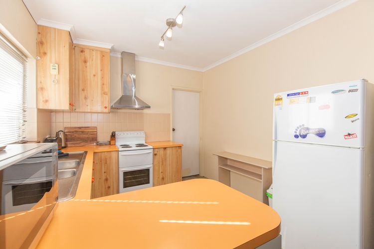 Charvel – 2/35 Gippsland Street