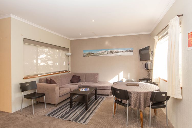 Charvel – 35 Gippsland Street
