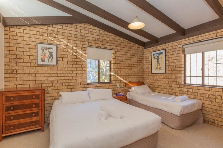 Clearview -2/8 Bogong Street