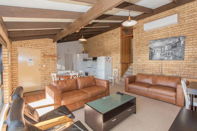 Clearview -2/8 Bogong Street