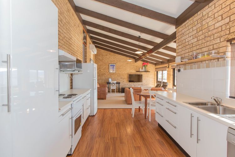 Clearview -2/8 Bogong Street