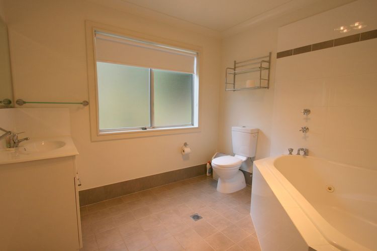 Cobbon – 14 Cobbon Crescent