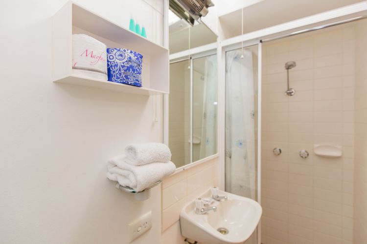 Dauphine – 3/23 Townsend Street