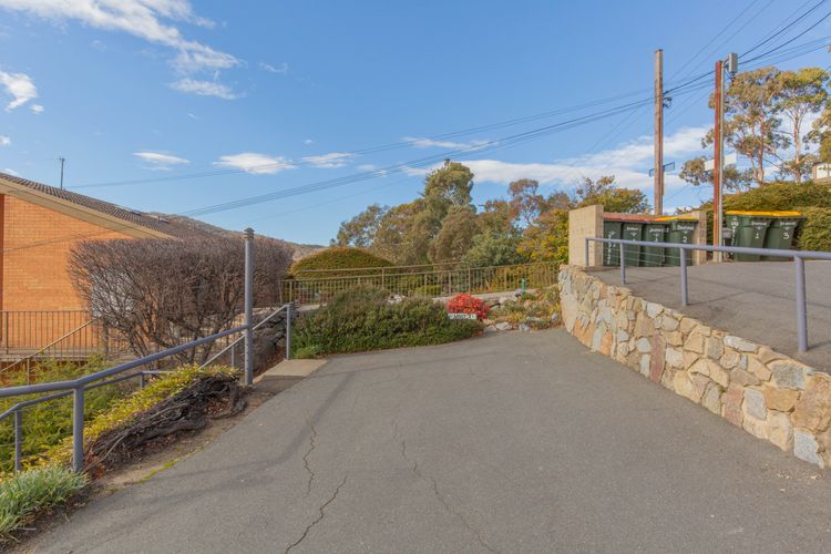 Dauphine – 3/23 Townsend Street