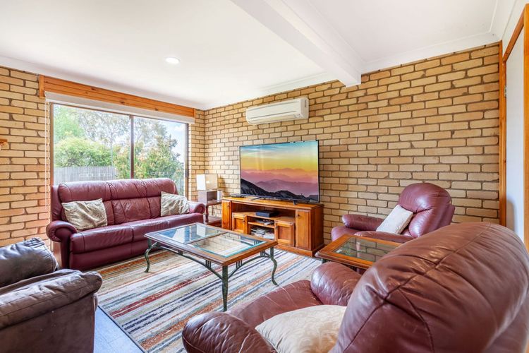 Fingal Snow (Vince’s Place) 108 Gippsland Street