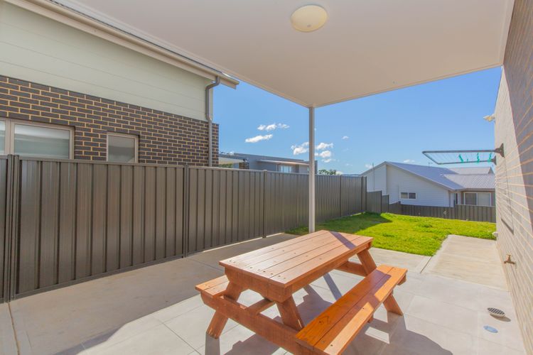43B Twynam Street
