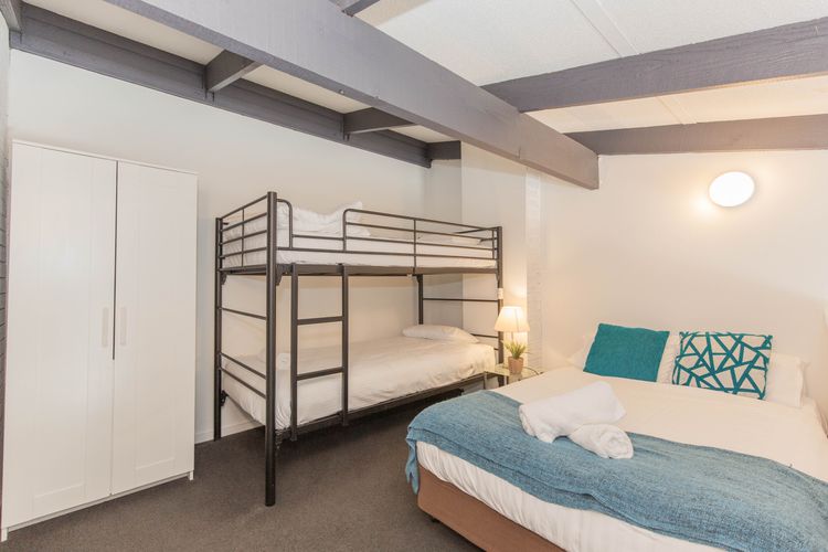Gables – 23/2 Clyde Street