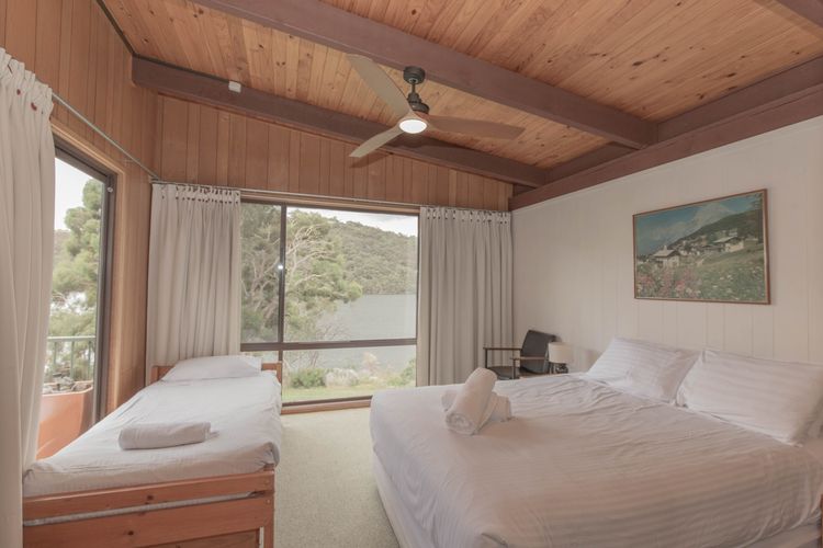 Grindelwald – 1/39 Townsend Street