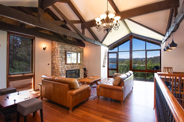 Heidelburg – 3/6 Banjo Paterson Crescent