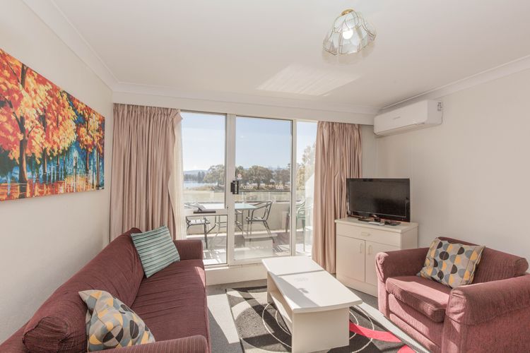 Horizons – 213/10 Kosciuszko Road