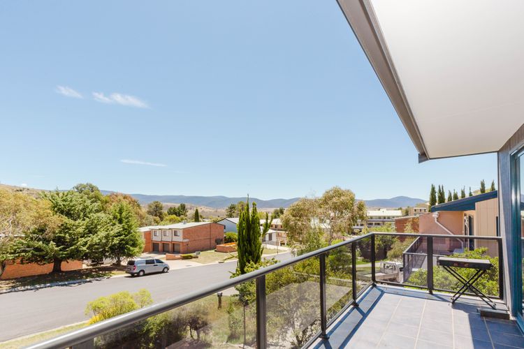 Acacia 5 – 2/2 Kirwan Close