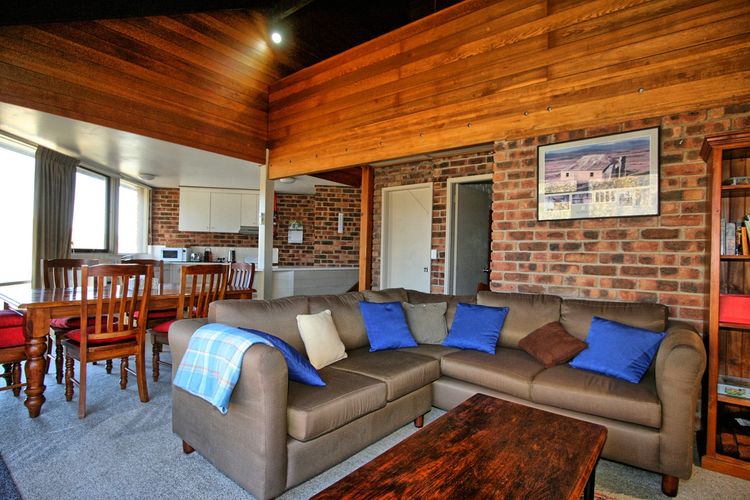 Ingellara – 2/49 Townsend Street