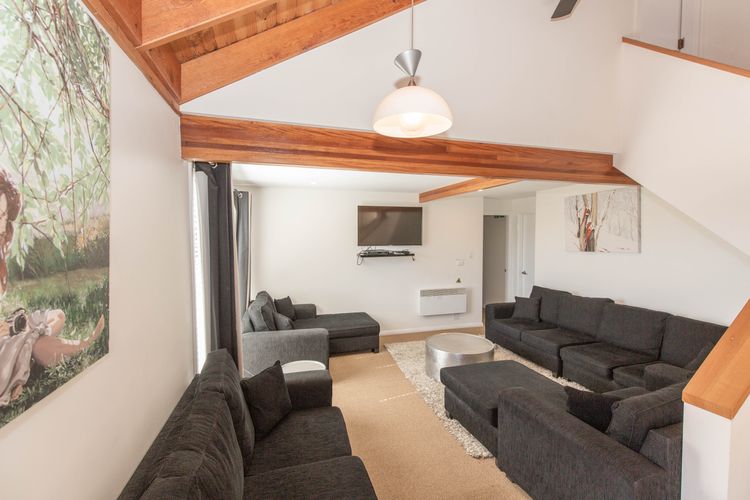 Kestrels Rest – 1/116 Gippsland Street