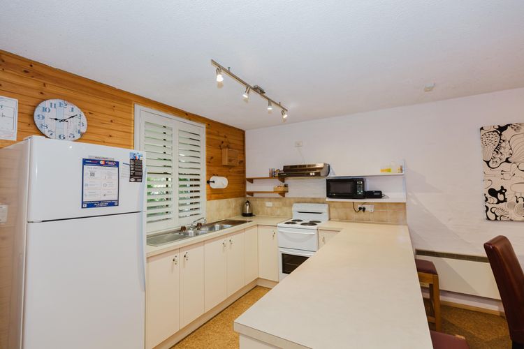 Misty Gables – 2/24 Townsend Street