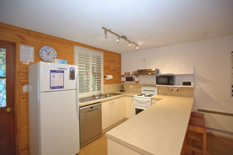Misty Gables – 2/24 Townsend Street