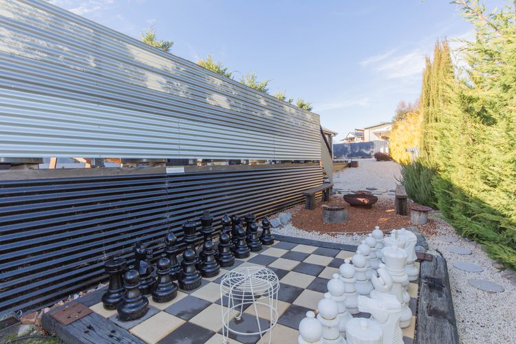Oak & Barrel – 7 Twynam Street