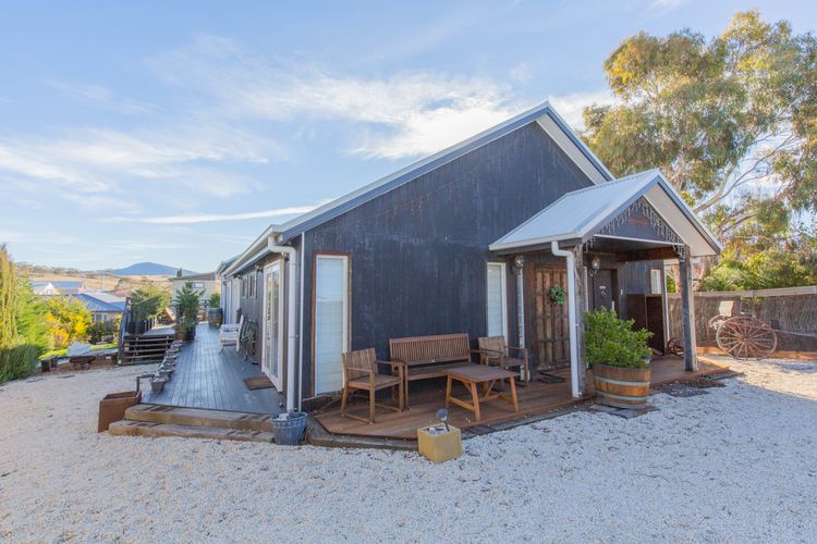 Oak & Barrel – 7 Twynam Street