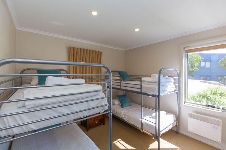 Opus – 1/10 Poley Cow Lane