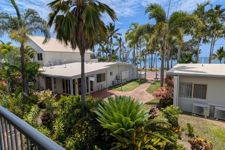 Sails 14 Gardenview and Partial Oceanview