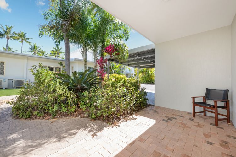 Sails 14 Gardenview and Partial Oceanview