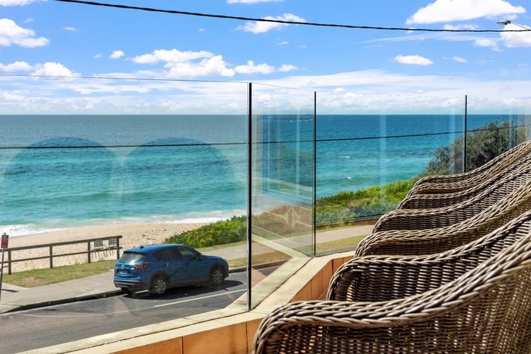 Aqua Shores Apartment