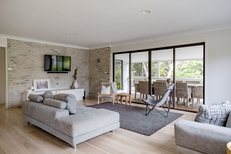 Narrawallee Beach House