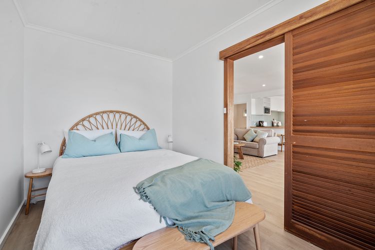 Burrill Lake Cottage