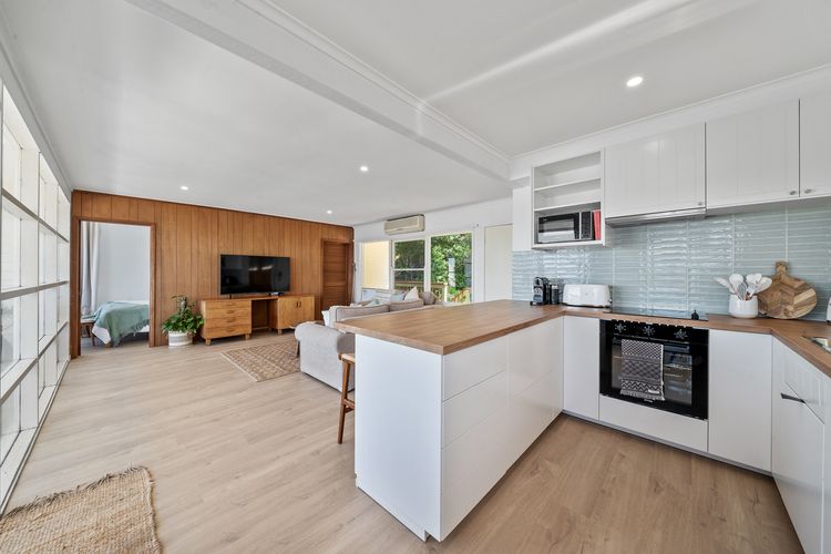 Burrill Lake Cottage