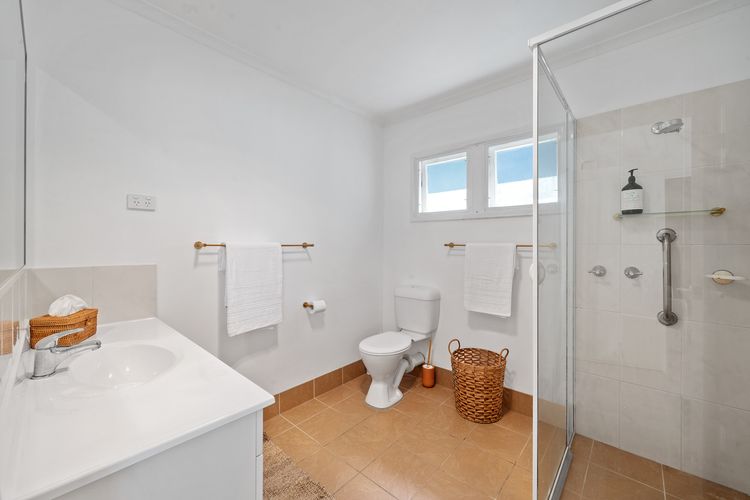 Burrill Lake Cottage