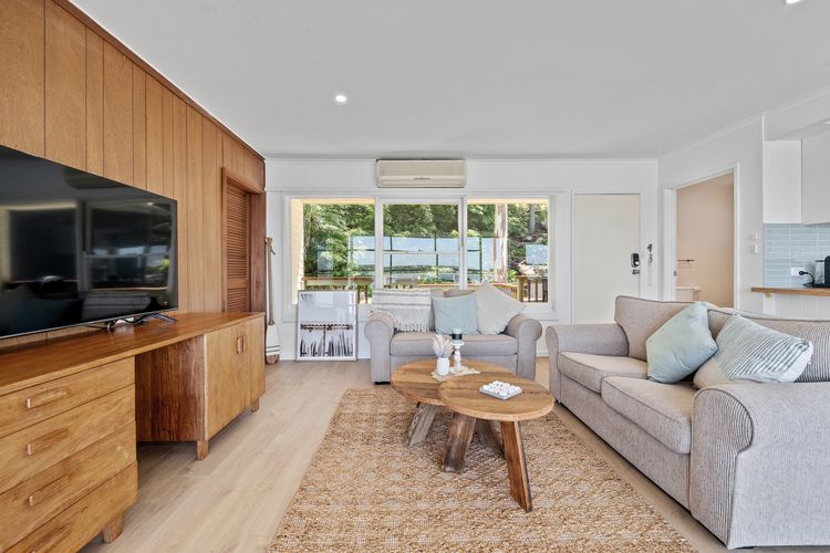 Burrill Lake Cottage