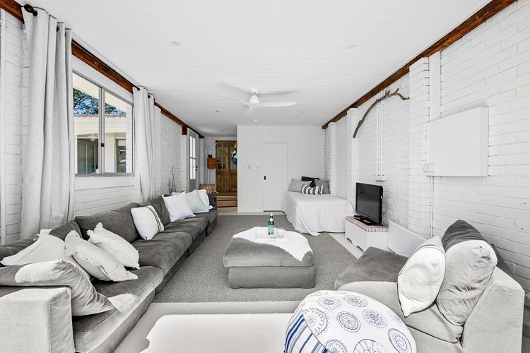 Coast House Mollymook