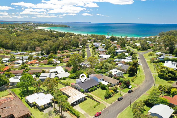 Mollymook Beach House