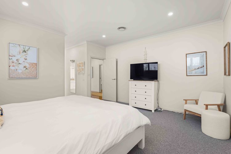 Aerial Blue Mollymook