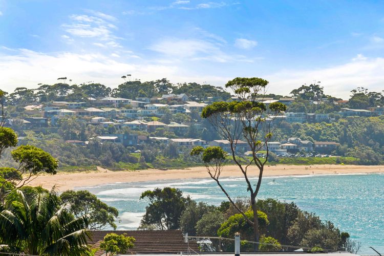 Aerial Blue Mollymook