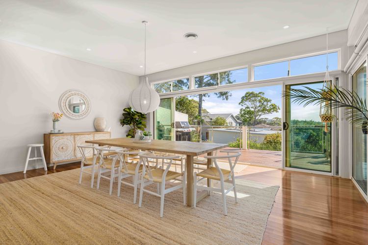 Aerial Blue Mollymook