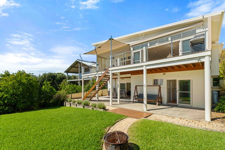 Aerial Blue Mollymook