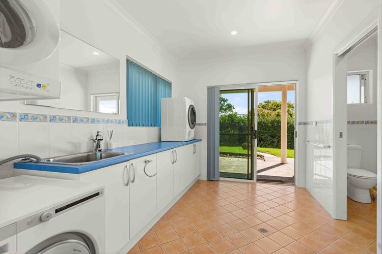 Aerial Blue Mollymook