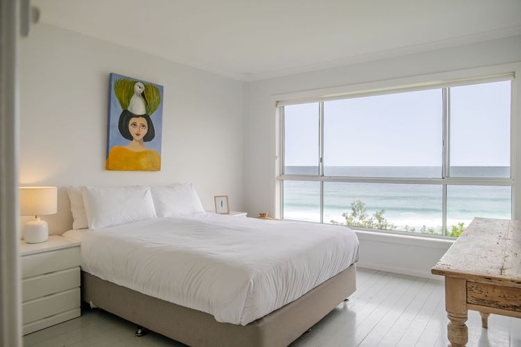 Surfers Lookout – Classic Beach Bungalow