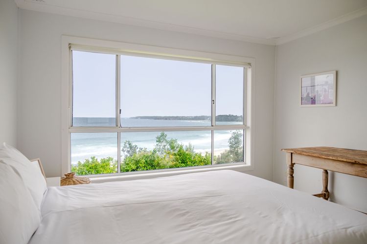 Surfers Lookout – Classic Beach Bungalow