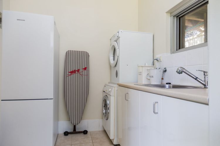 Argyll Mollymook Absolute Oceanfront