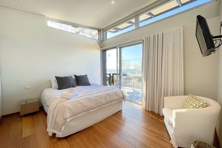 Argyll Mollymook Absolute Oceanfront