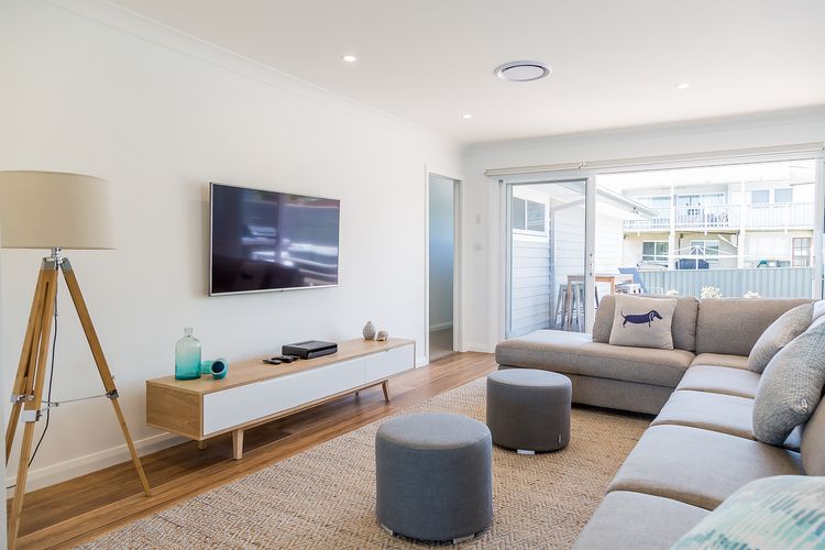 Salt and Light Mollymook