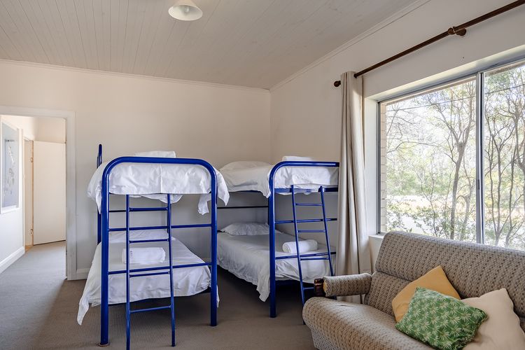 Baharini Narrawallee