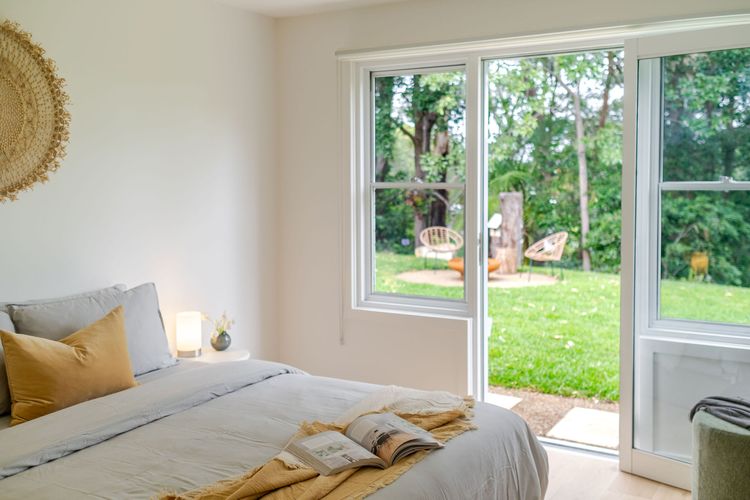 Rise in Mollymook Beach